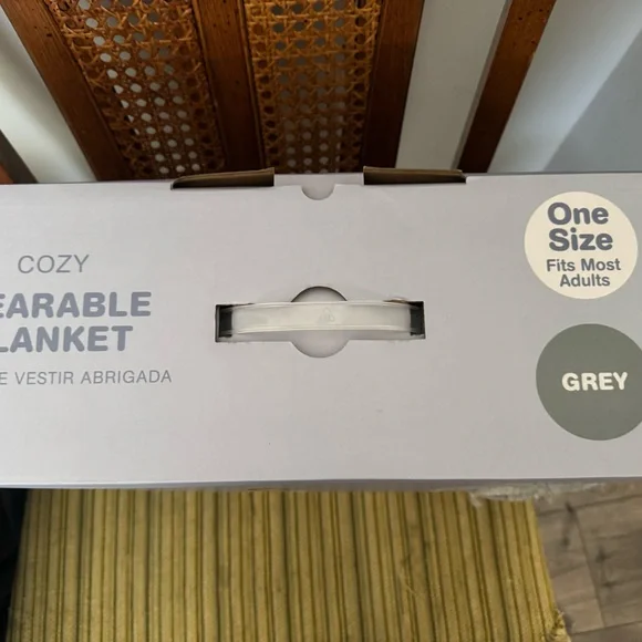 Wearable Blanket - Gray - Picture 2 of 2